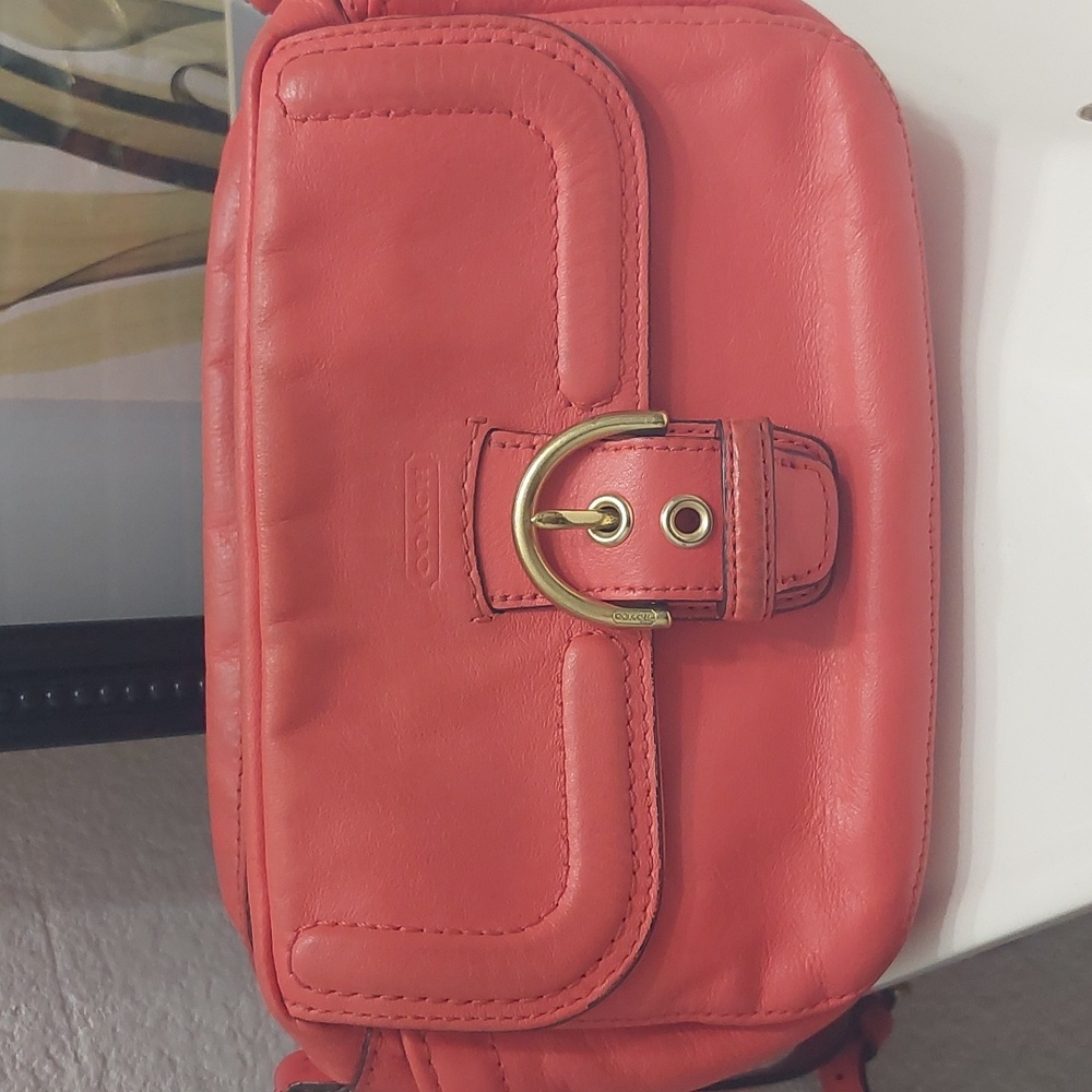 Coach salmon campell crossbody